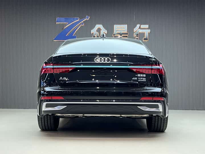 Audi A6L 2026 2026款 45 TFSI 臻选动感型