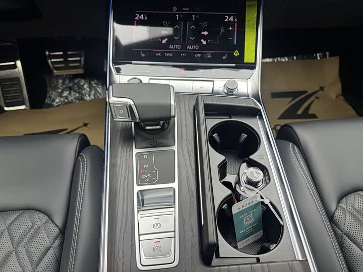 Audi A6L 2026 2026款 45 TFSI 臻选动感型