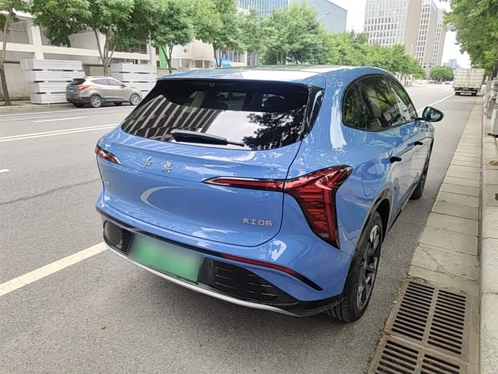 Фото 7 - Hongqi EHS5 (Tiangong 06)