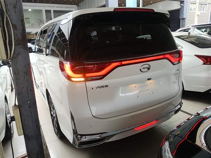 Фото 5 - GAC Trumpchi M8