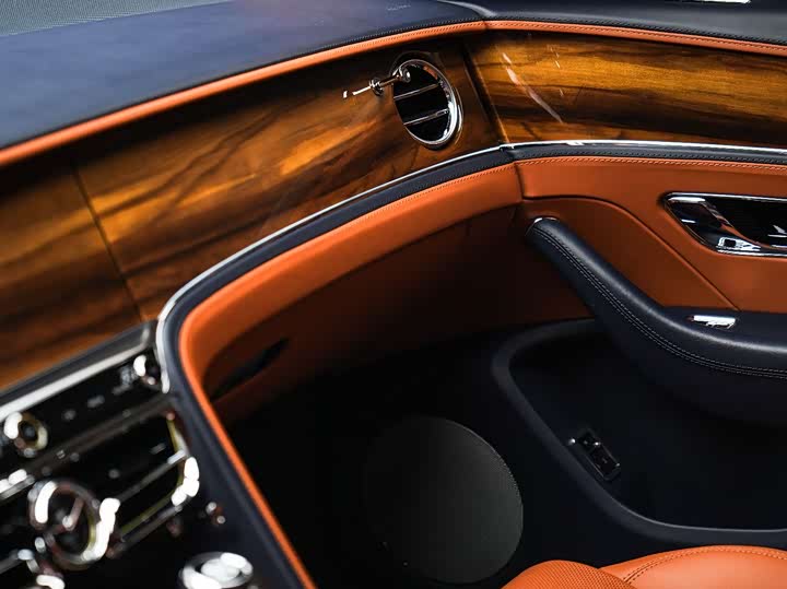 Bentley Flying Spur Hybrid 2024 2024款 2.9T V6 Hybrid