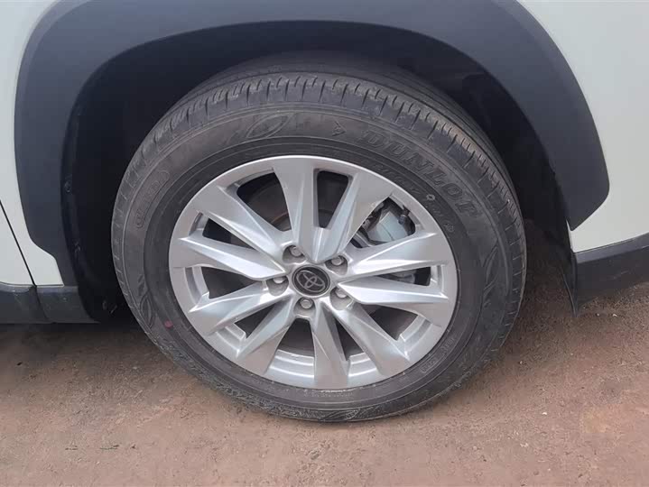 Фото 6 - Toyota Corolla Cross