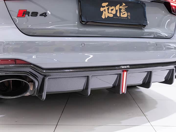 Audi RS 4 2022 2022款 RS4 Avant 暗金版