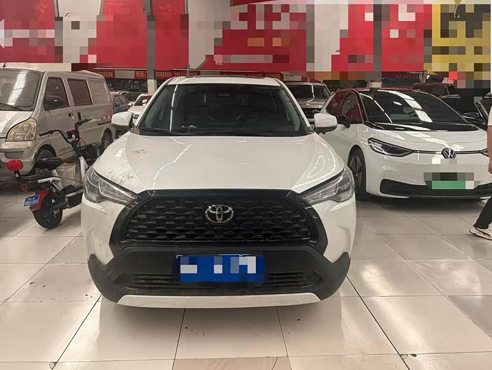 Фото 2 - Toyota Corolla Cross