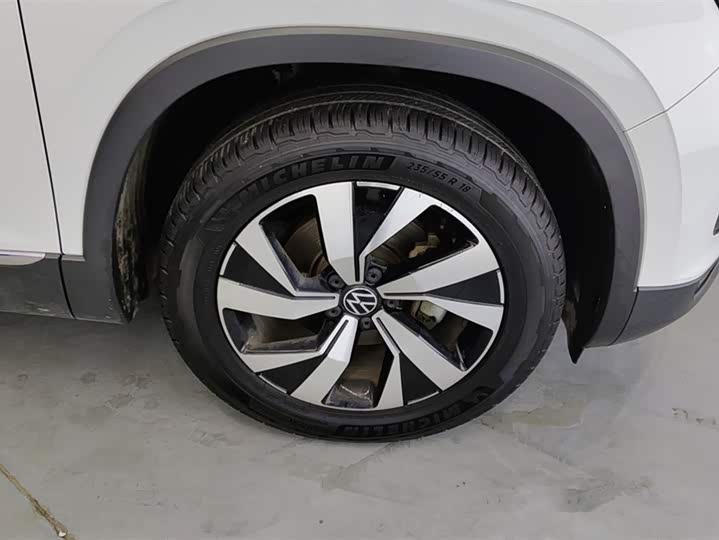 Volkswagen Tayron 2022 2022款 280TSI 两驱豪华智联版