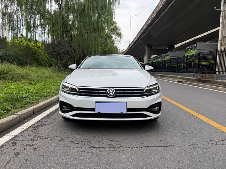 Фото 2 - Volkswagen Lamando L