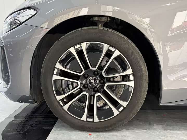 صورة 5 - Audi A5L Sportback