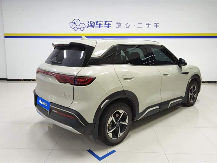Фото 3 - BYD Yuan Up