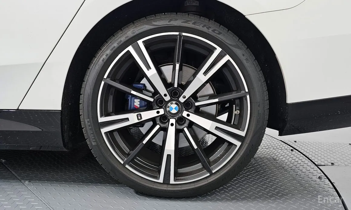 BMW 5 Series 2023 530e M Sport
