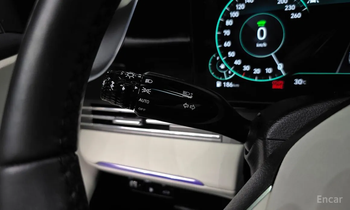 Zdjęcie 30 - Hyundai Grandeur
