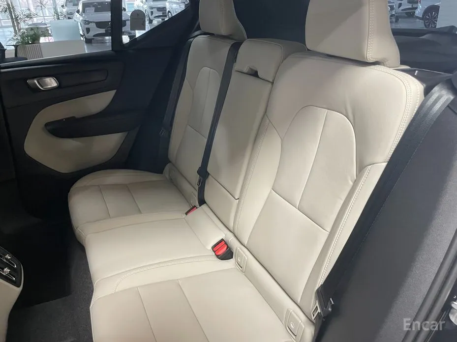 Volvo XC40 2018 B4 Ultra Bright