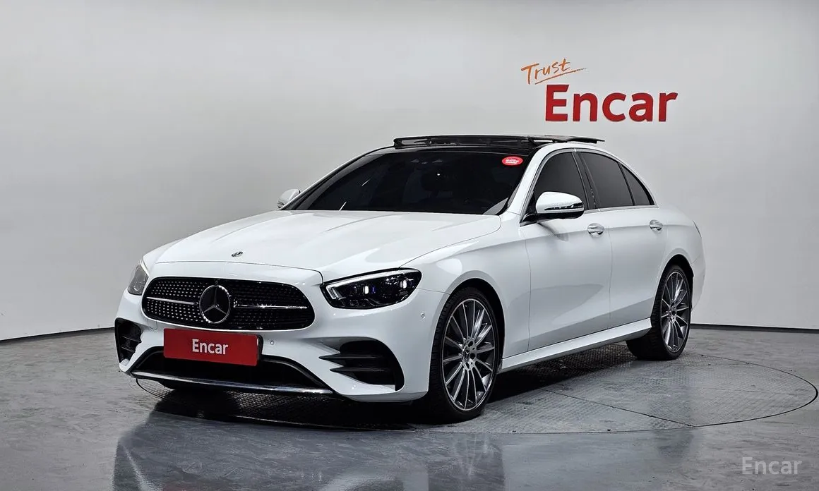 Фото 1 - Mercedes-Benz E-Class