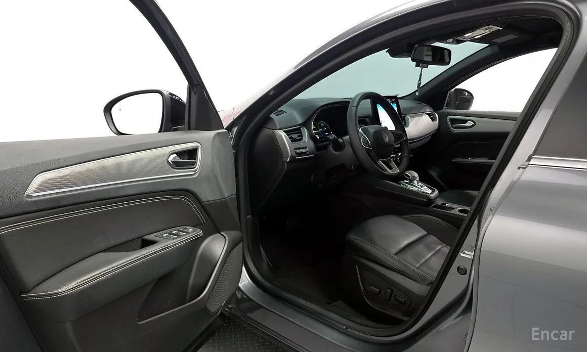 Renault Arkana 2024 1.6 E-TECH Iconic