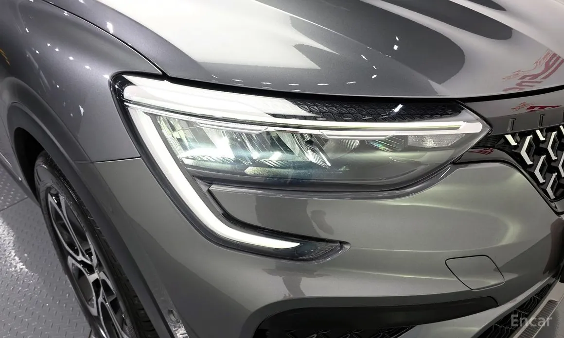 Renault Arkana 2024 1.6 E-TECH Iconic
