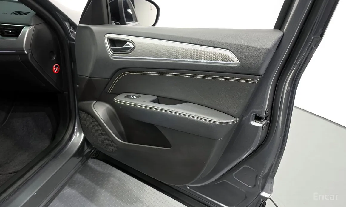 Renault Arkana 2024 1.6 E-TECH Iconic