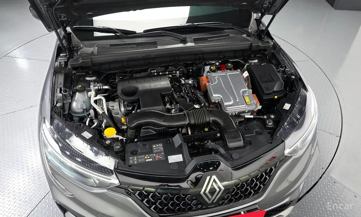 Renault Arkana 2024 1.6 E-TECH Iconic