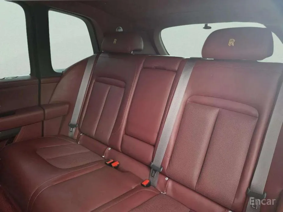 Photo 10 - Rolls-Royce Cullinan