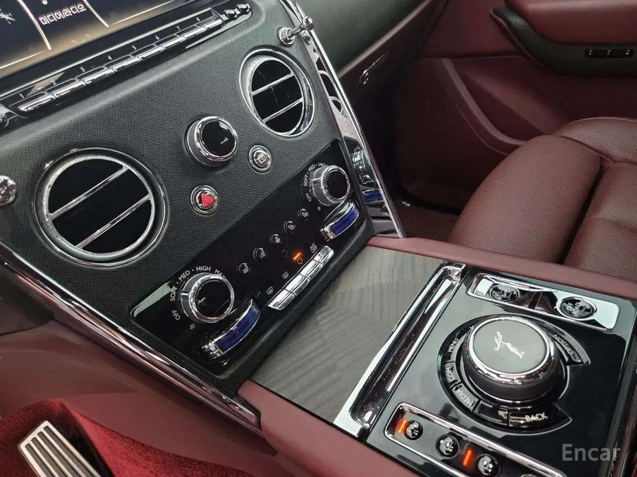 Photo 14 - Rolls-Royce Cullinan