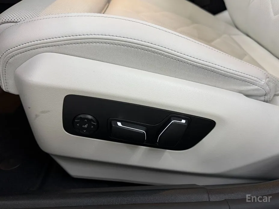 BMW 5 Series 2023 523d