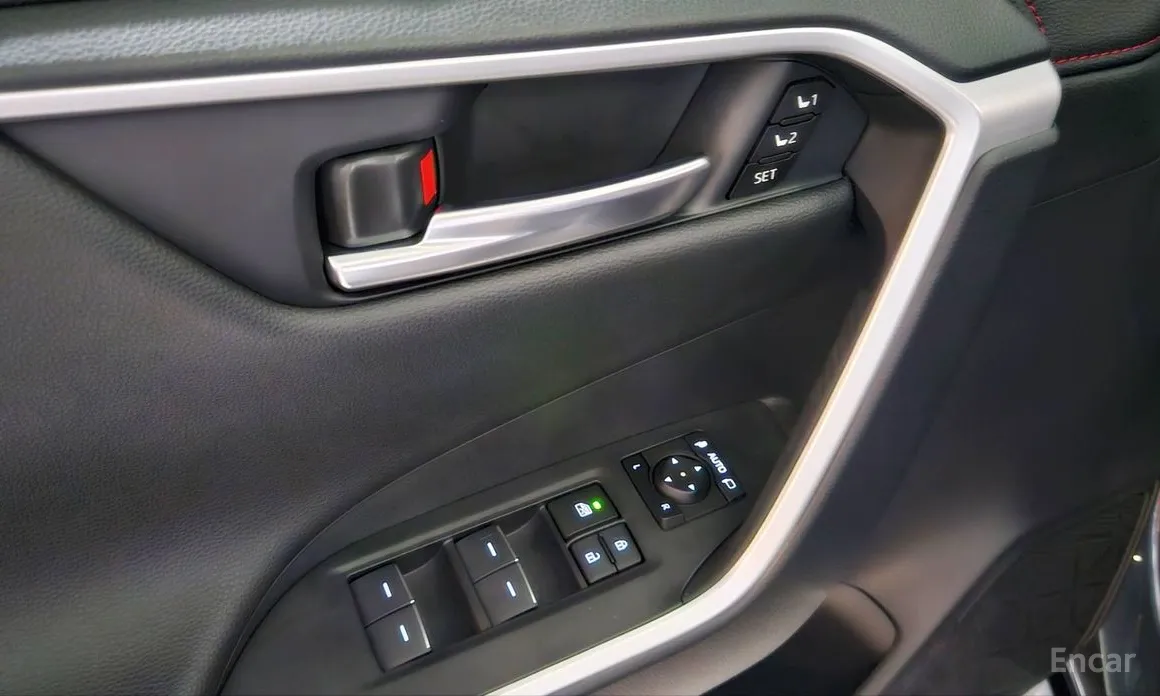 Toyota RAV4 2019 2.5 4WD PHEV XSE