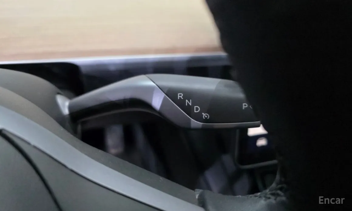Photo 9 - Tesla Model 3