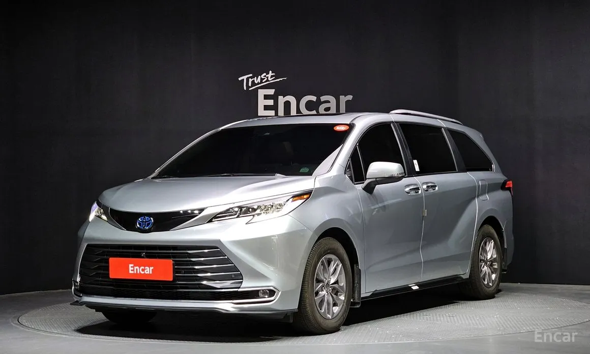 صورة 1 - Toyota Sienna