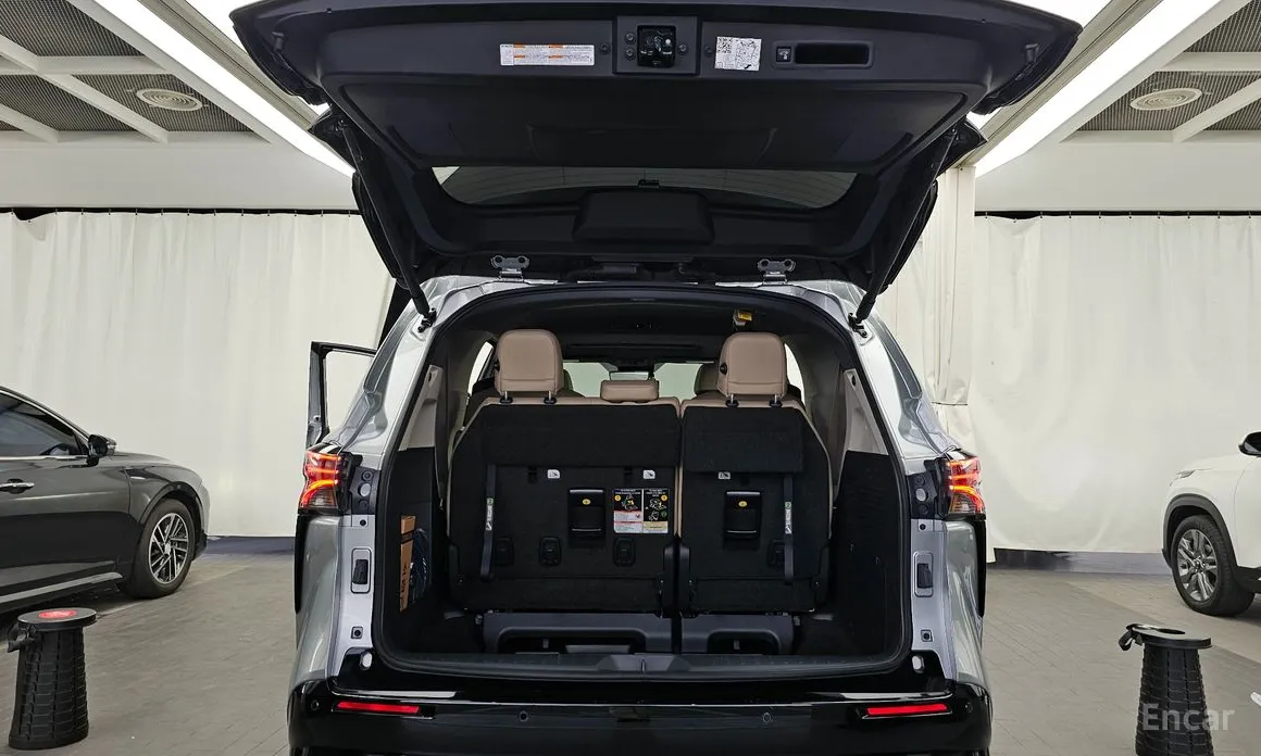 صورة 20 - Toyota Sienna