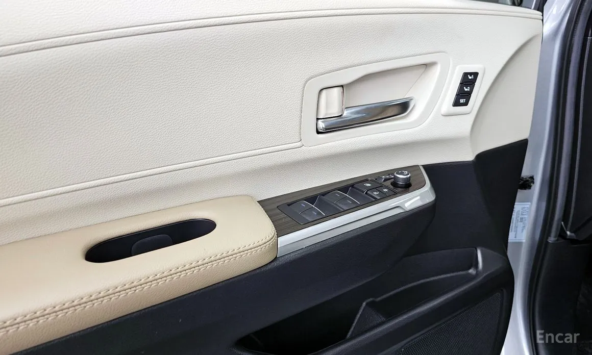 صورة 24 - Toyota Sienna