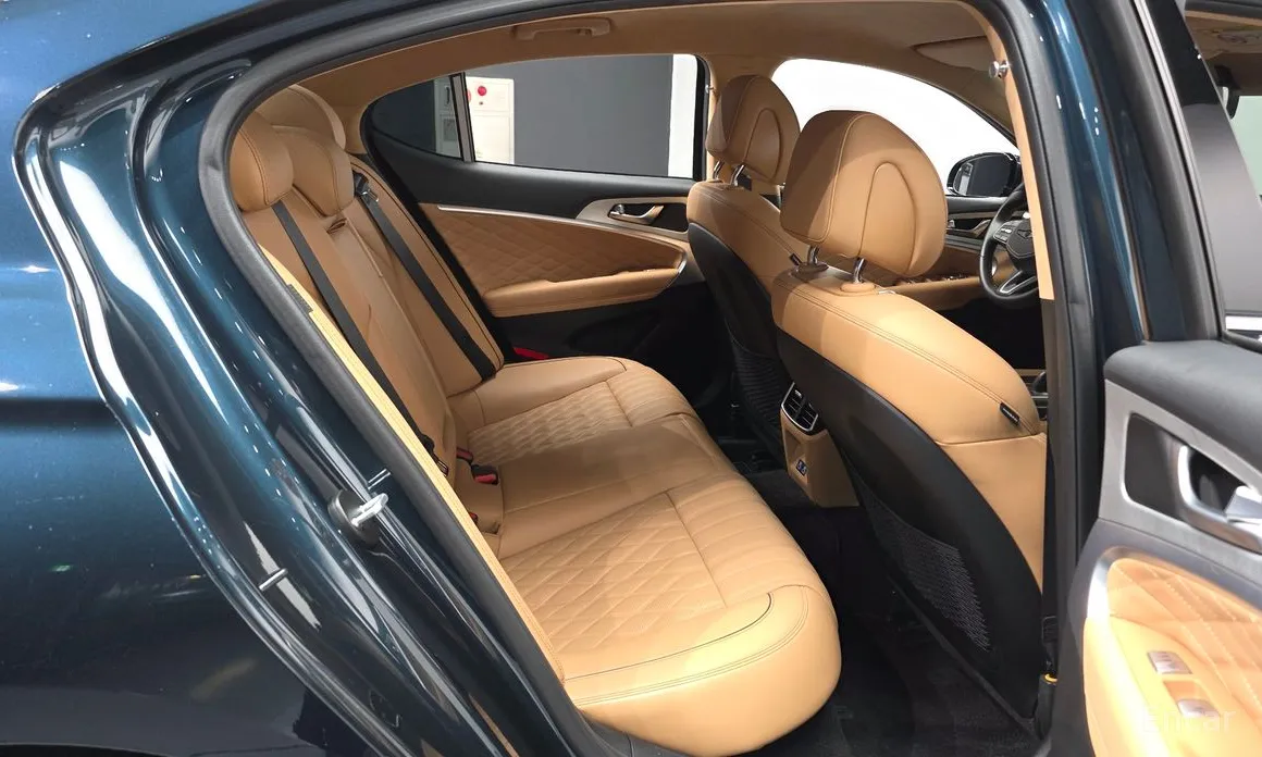 Genesis G70 2020 Gasoline 3.3T 2WD
