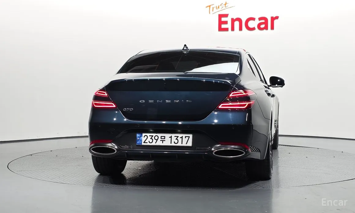 Genesis G70 2020 Gasoline 3.3T 2WD