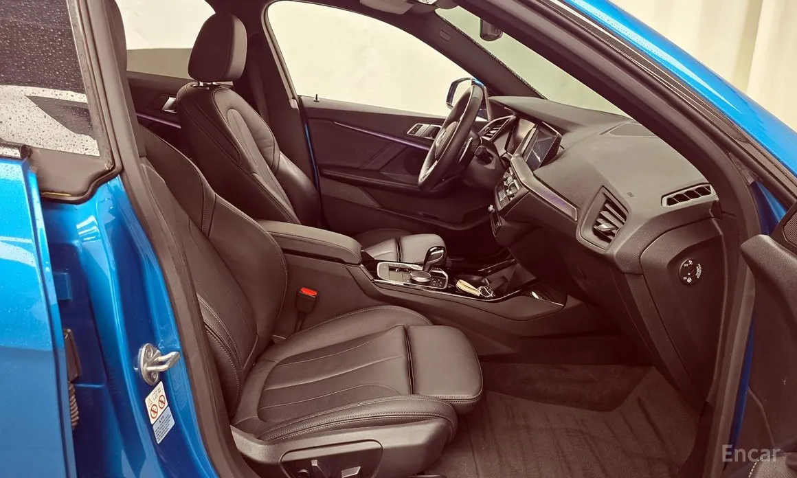 BMW 2 Series 2020 220i M Sports