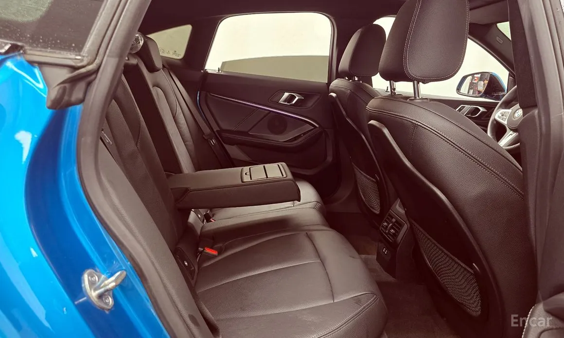 BMW 2 Series 2020 220i M Sports