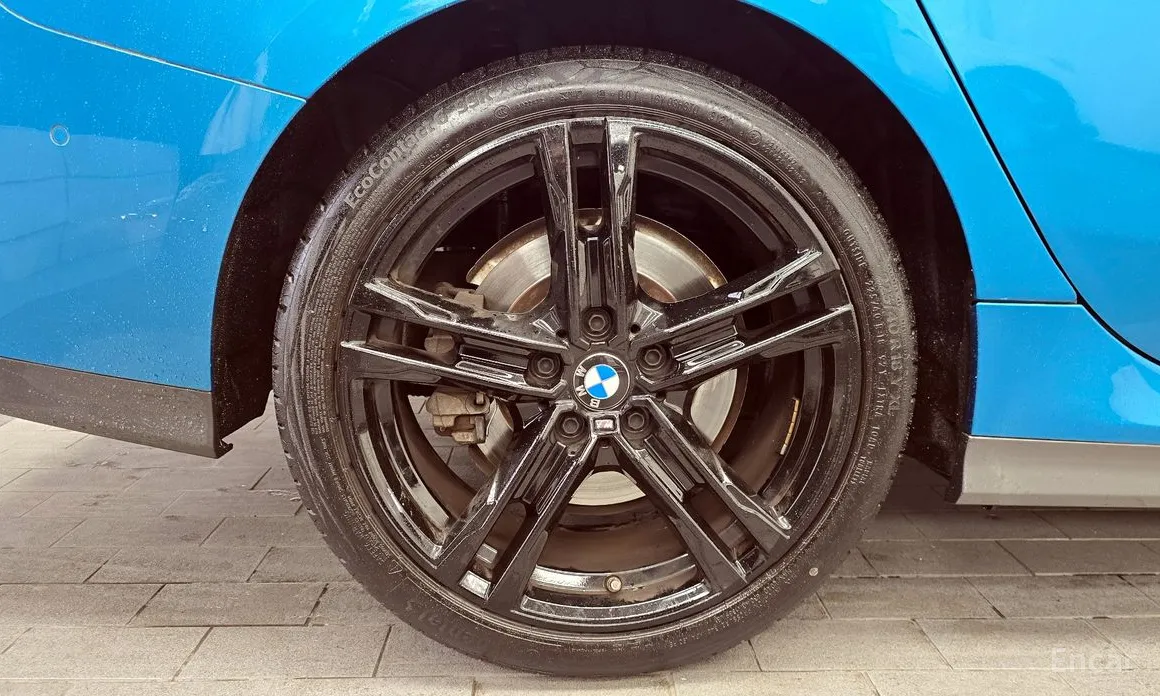 BMW 2 Series 2020 220i M Sports
