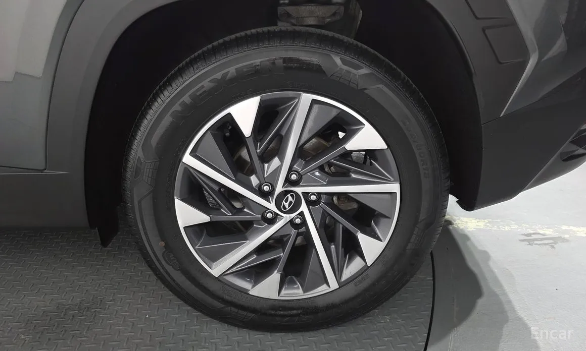 Фото 21 - Hyundai Tucson