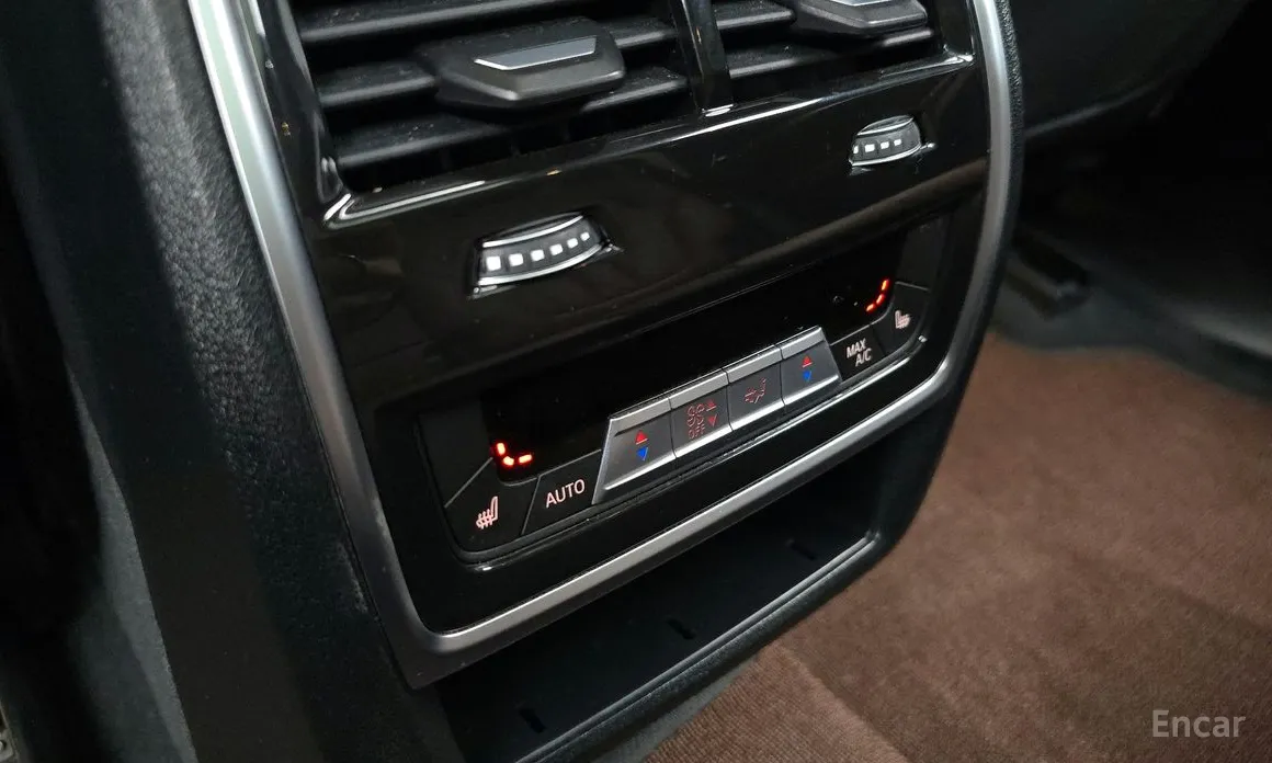Фото 18 - BMW X5