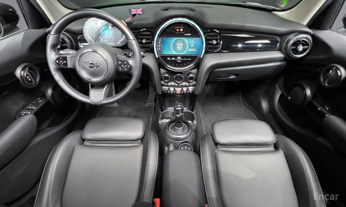 Mini Cooper 2001 Classic Plus Launch Pack