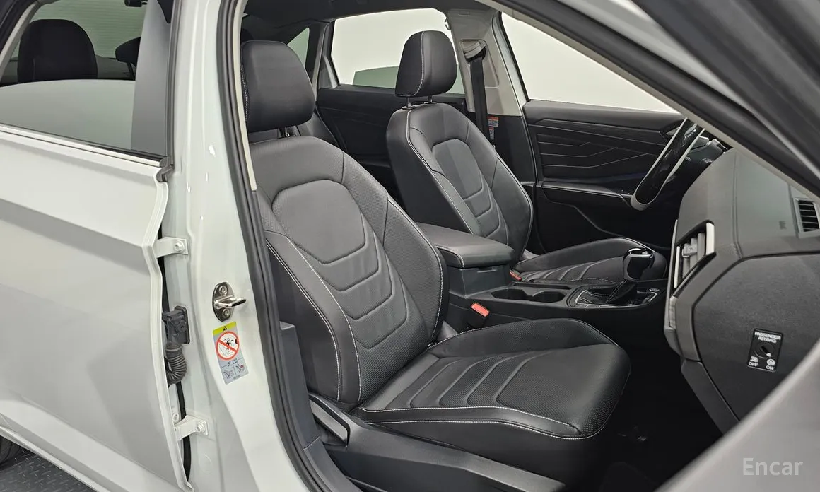 صورة 11 - Volkswagen Jetta