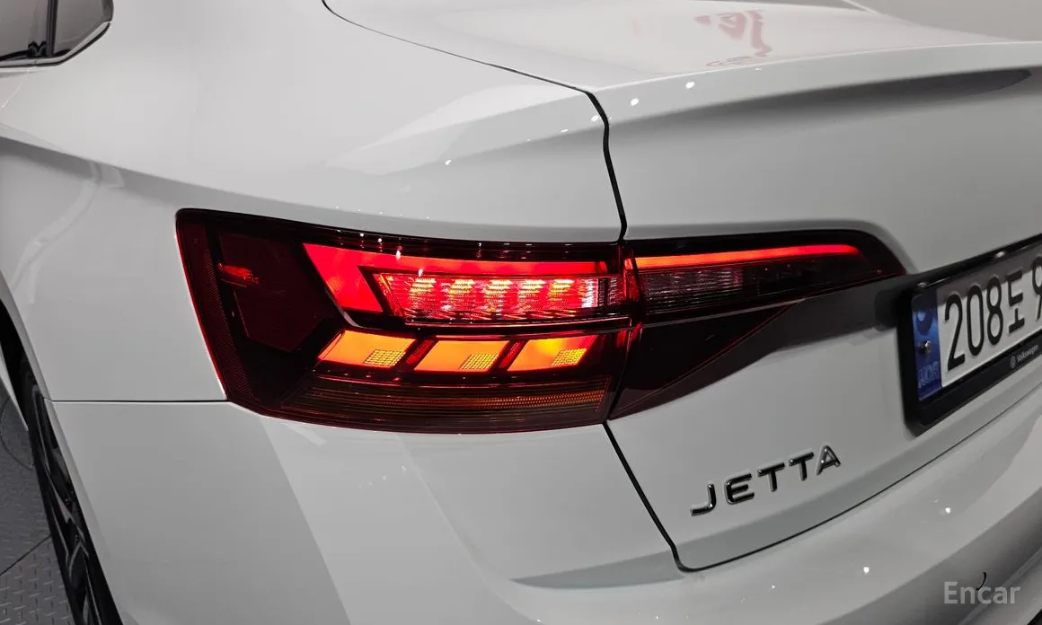 صورة 23 - Volkswagen Jetta