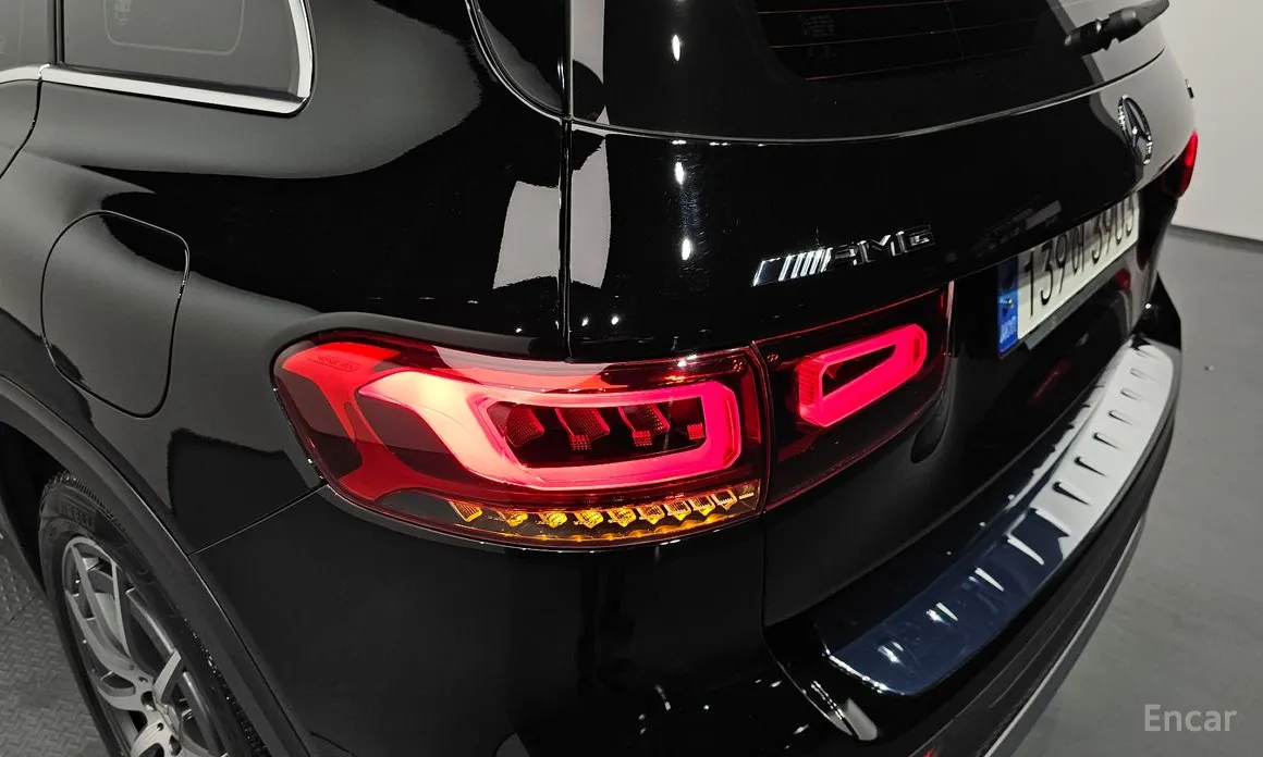 Mercedes-Benz GLB-Class 2020 AMG GLB35 4MATIC