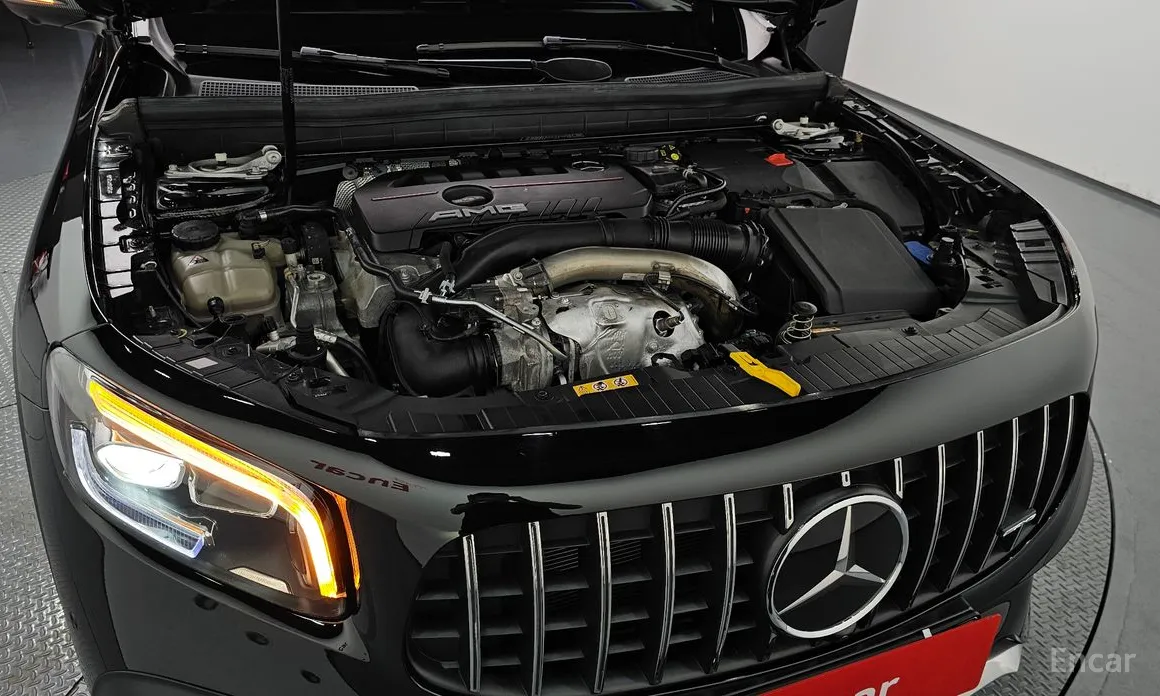 Mercedes-Benz GLB-Class 2020 AMG GLB35 4MATIC