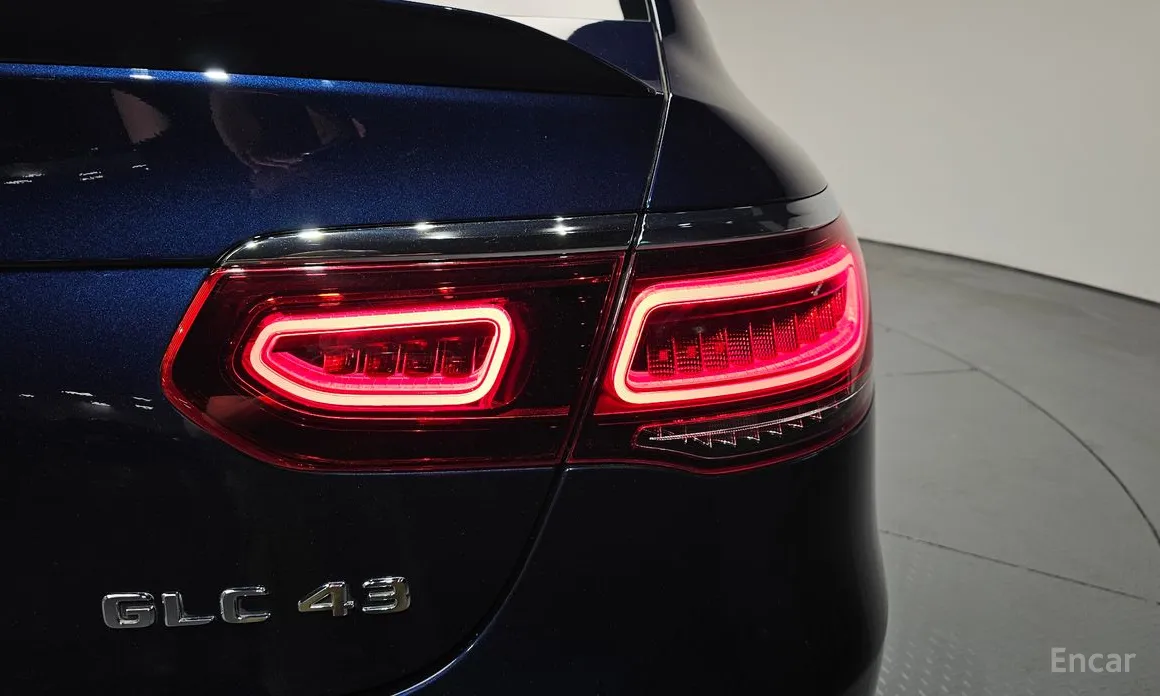 Mercedes-Benz GLC-Class 2016 AMG GLC43 4MATIC Coupe