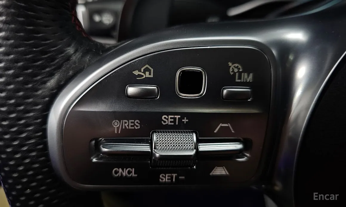 Mercedes-Benz GLC-Class 2016 AMG GLC43 4MATIC Coupe