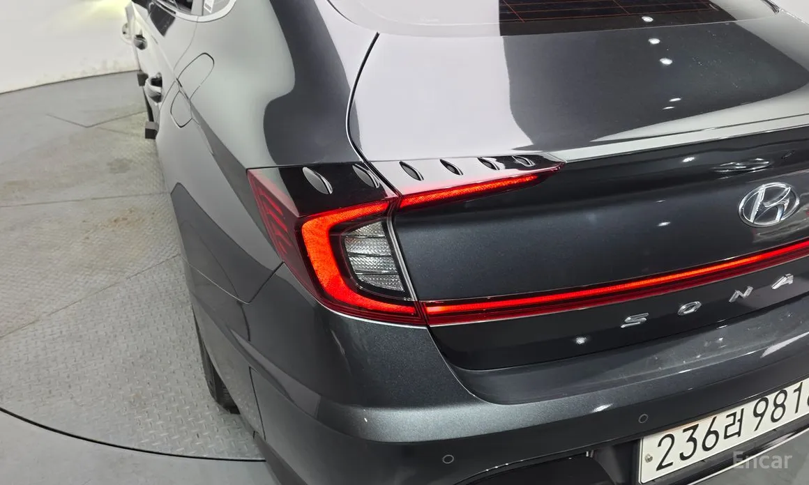 Фото 23 - Hyundai Sonata