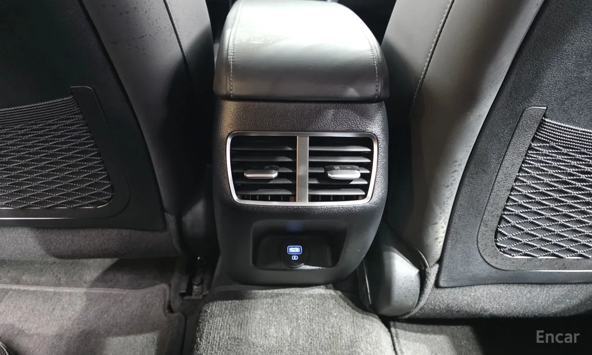 Фото 27 - Hyundai Sonata