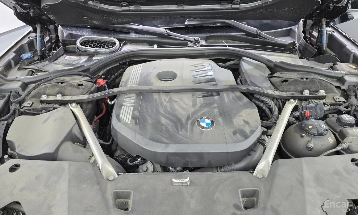 BMW 7 Series 2022 740i sDrive M Sport