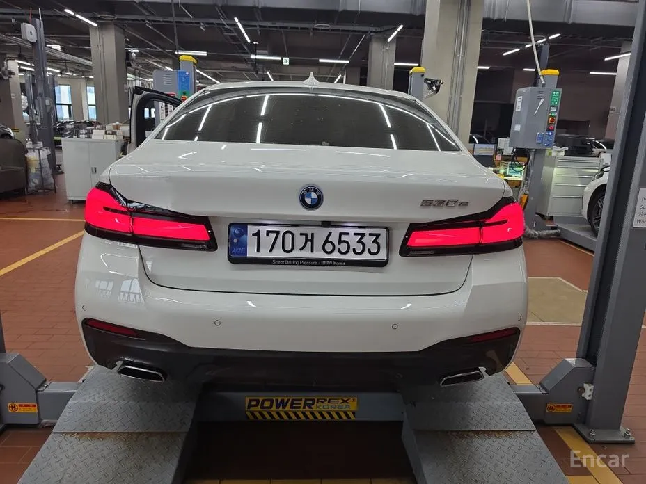 BMW 5 Series 2017 530e M Sport