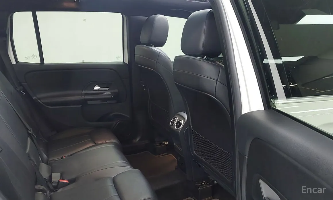 Mercedes-Benz GLB-Class 2020 GLB200 d