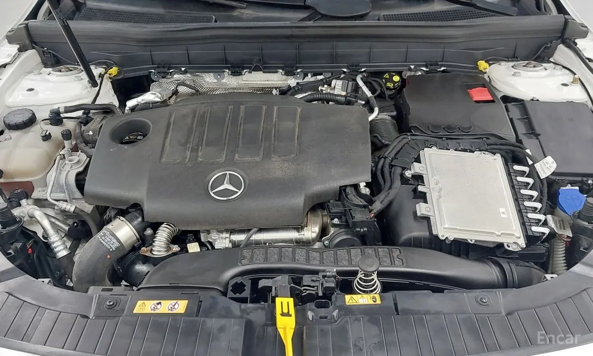 Mercedes-Benz GLB-Class 2020 GLB200 d