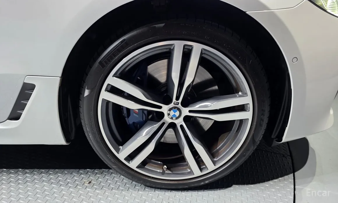 BMW Gran Turismo 2017 630i xDrive M Sport