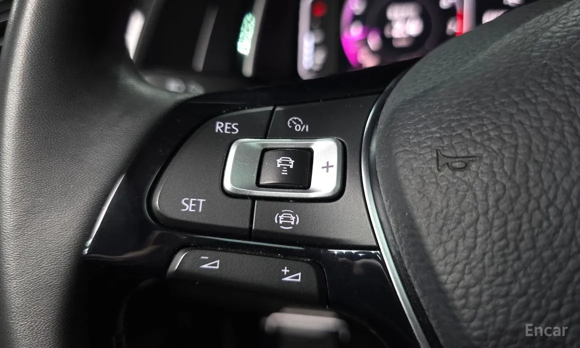Photo 17 - Volkswagen Jetta
